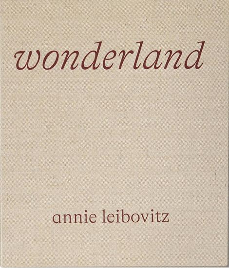 Εικόνα από WONDERLAND, LUXURY EDITION HC