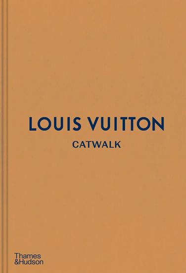Εικόνα από LOUIS VUITTON CATWALK: THE COMPLETE COLLECTIONS HC