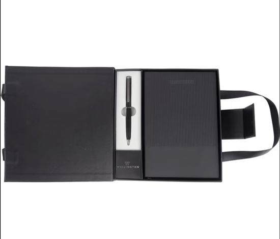 Εικόνα από ΣΕΤ ΔΩΡΟΥ WELLINGTON ΣΤΥΛΟ ΔΙΑΡΚΕΙΑΣ ΜΕ NOTEBOOK BLACK